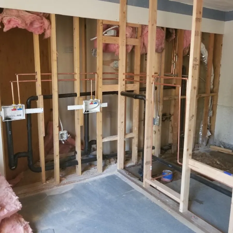 Copper pipe rough-in and plumbing installation in Fort Payne